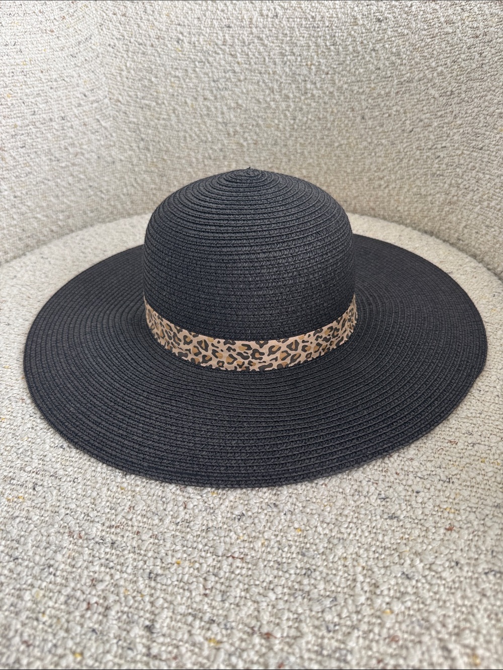 Black Wide-Brim Sun Hat with Leopard Band - Women Accessories